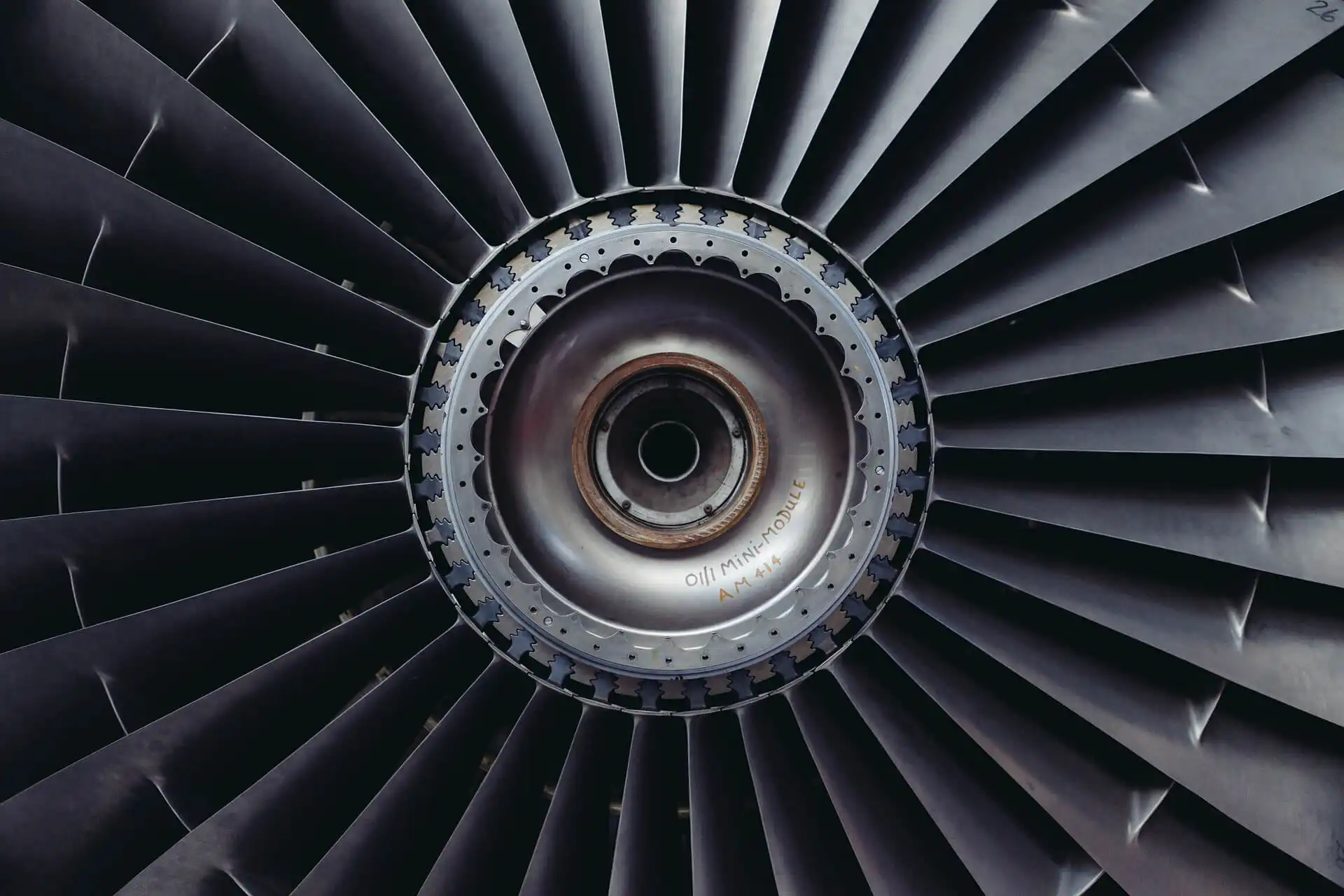 Hélice de avión — intake de motor OMAC